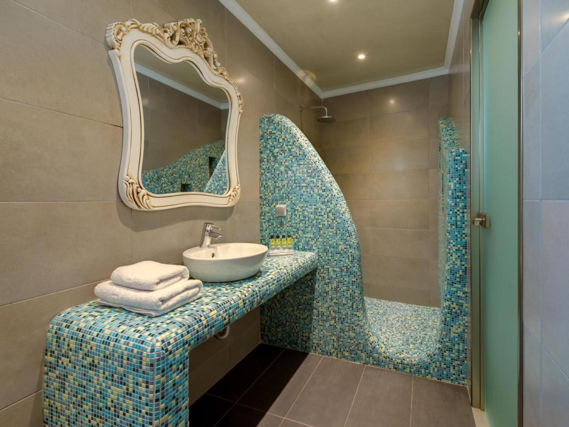 B Suites Fira  Ngoại thất bức ảnh