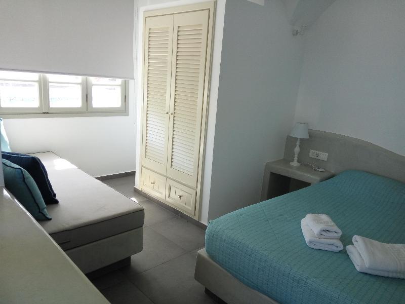 B Suites Fira  Ngoại thất bức ảnh